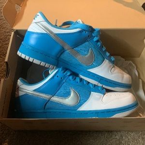 BRAND NEW NIKE DUNK LOW